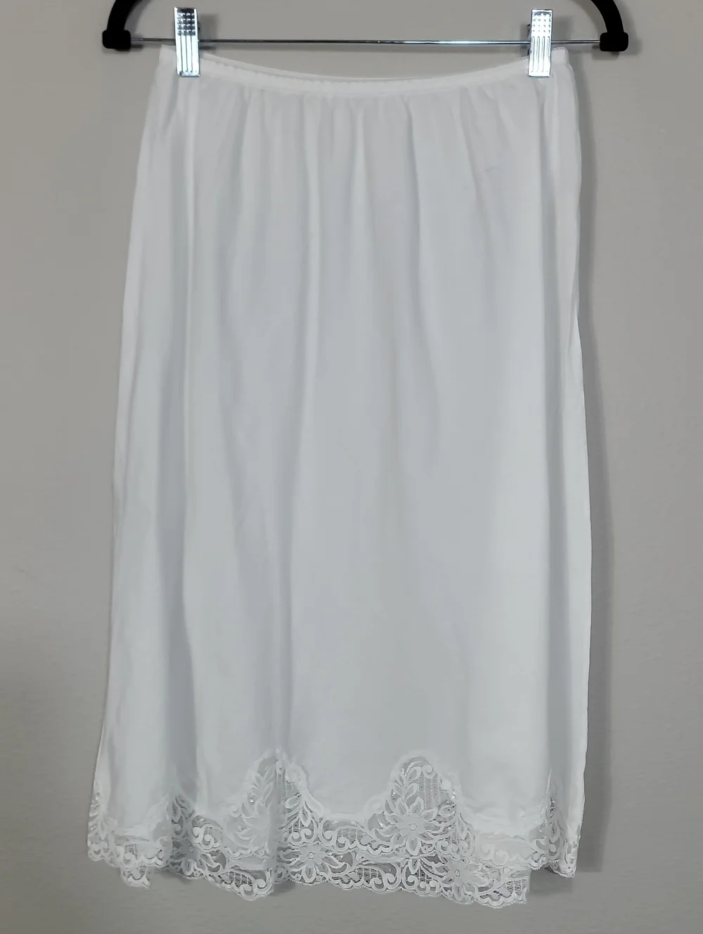 Vintage White Slip Skirt Size S/M Lace Trim Bridal Coquette Intimates Delicate - Picture 4 of 6